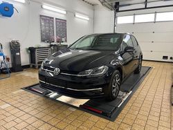 Schwarz Gebraucht 2018 VW Golf VII Join Kleinwagen | 14.700 € (Guter Preis)
