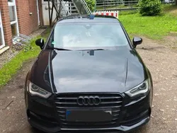 Schwarz Gebraucht 2015 Audi A3 Ambiente Limousine | 10.000 €