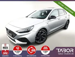 Grau Gebraucht 2021 Hyundai i30 N Line Limousine | 17.788 € (Etwas zu teuer)
