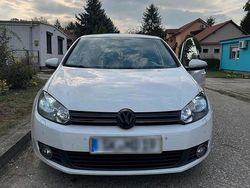 Weiß Gebraucht 2010 VW Golf VI Kleinwagen | 5.300 € (Etwas zu teuer)
