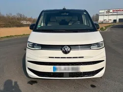 Weiß Gebraucht 2024 VW T7 Van | 59.999 € (Teuer)