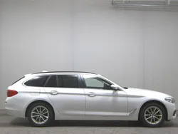 Weiss Gebraucht 2020 BMW 520 Sport Line Kombi | 18.980 € (Superpreis)