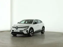 Arktisweiß Gebraucht 2022 Renault Mégane Equilibre Limousine | 25.990 € (Guter Preis)