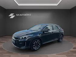 Schwarz Gebraucht 2022 Kia XCeed Vision SUV | 19.999 € (Fairer Preis)