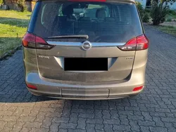 Andere außenfarben Gebraucht 2017 Opel Zafira Business Innovation Van / Kleinbus | 16.500 € (Etwas zu teuer)