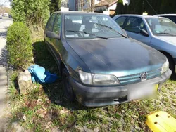 Peugeot 306