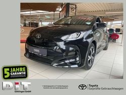 Mysticschwarz mica metallic Gebraucht 2024 Toyota Yaris Hybrid Team Kleinwagen | 22.690 € (Guter Preis)