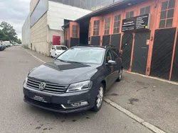 Grau Gebraucht 2014 VW Passat Trendline Kombi | 6.999 € (Guter Preis)