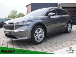Grau Gebraucht 2022 Skoda Enyaq iV Lodge SUV | 37.980 € (Guter Preis)
