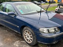 Blau Gebraucht 2002 Volvo S60 Comfort Limousine | 2.333 € (Superpreis)