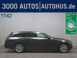 Grau Gebraucht 2020 Mercedes E220 Avantgarde Kombi | 18.790 € (Guter Preis)