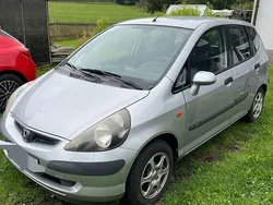 Silber Gebraucht 2002 Honda Jazz S Kleinwagen | 999 € (Guter Preis)