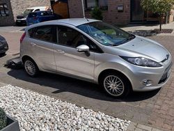 Silber Gebraucht 2012 Ford Fiesta Ambiente Kleinwagen | 4.090 € (Fairer Preis)