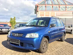 Blau metallic Gebraucht 2002 Mazda Demio Comfort Van / Kleinbus | 2.290 € (Fairer Preis)