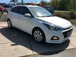 Weiß Gebraucht 2019 Hyundai i20 Trend Limousine | 13.595 € (Fairer Preis)