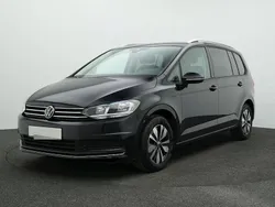 Schwarz Gebraucht 2024 VW Touran Move Van / Kleinbus | 36.989 € (Fairer Preis)