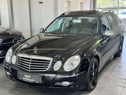 Schwarz Gebraucht 2008 Mercedes E350 Avantgarde Kombi | 6.790 € (Fairer Preis)