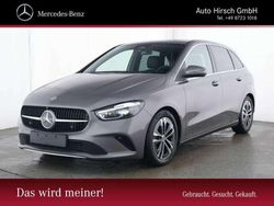 Lack mountaingrau Gebraucht 2024 Mercedes B200 Progressive Van / Kleinbus | 35.950 € (Etwas zu teuer)