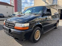 Schwarz Gebraucht 1995 Chrysler Voyager Van / Kleinbus | 2.250 €