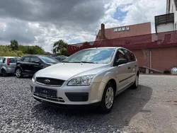 Silber Gebraucht 2006 Ford Focus Kombi | 2.999 € (Fairer Preis)