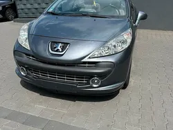Silber Gebraucht 2008 Peugeot 207 CC Cabrio | 2.990 € (Fairer Preis)