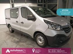 Grau Gebraucht 2022 Renault Trafic Komfort Van / Kleinbus | 16.440 € (Superpreis)