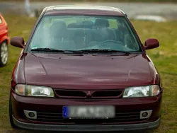 Rot Gebraucht 1993 Mitsubishi Lancer Limousine | 4.000 €