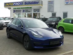 Blau Gebraucht 2019 Tesla Model 3 Limousine | 27.990 €