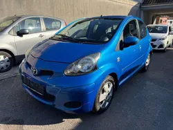 Blau Gebraucht 2009 Toyota Aygo Kleinwagen | 3.800 € (Etwas zu teuer)