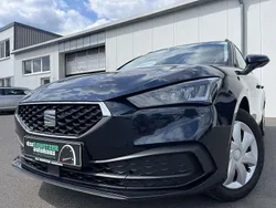 Blau Gebraucht 2022 Seat Leon Limousine | 15.860 € (Guter Preis)