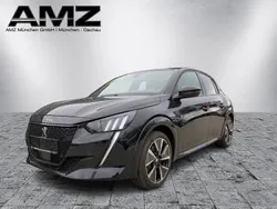 Lackierung schwarz perla nera/typ a Gebraucht 2021 Peugeot e-208 Kleinwagen | 17.490 € (Fairer Preis)