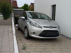 Silber Gebraucht 2012 Ford Fiesta Kleinwagen | 4.900 € (Etwas zu teuer)