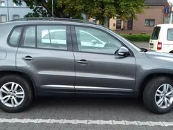 Grau Gebraucht 2015 VW Tiguan SUV | 12.200 € (Fairer Preis)