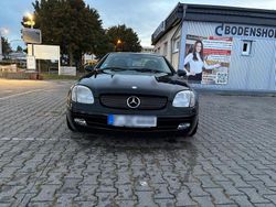 Schwarz Gebraucht 2000 Mercedes SLK230 Cabrio | 2.390 €