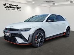 Atlas white Neu 2025 Hyundai Ioniq 5 SUV | 64.980 € (Fairer Preis)