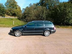 Schwarz Gebraucht 2002 VW Passat Kombi | 2.200 € (Fairer Preis)