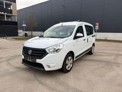 Weiß Gebraucht 2016 Dacia Dokker Comfort Van / Kleinbus | 7.100 € (Guter Preis)