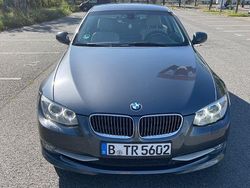 Grau Gebraucht 2011 BMW 320 Sport Line Coupé | 8.100 € (Guter Preis)