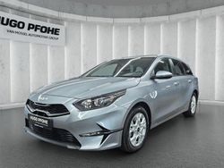 (css) lunar silver m Gebraucht 2023 Kia Ceed Vision Kleinwagen | 18.999 € (Fairer Preis)
