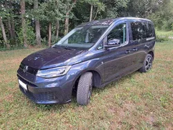 Blau Gebraucht 2022 VW Caddy Van / Kleinbus | 24.990 € (Fairer Preis)