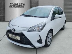 Weiß Gebraucht 2019 Toyota Yaris Comfort Limousine | 11.480 € (Fairer Preis)
