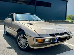 Porsche 924