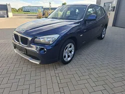 Tiefseeblau Gebraucht 2012 BMW X1 SUV | 10.890 € (Fairer Preis)