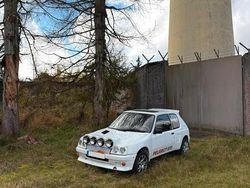 Weiß Gebraucht 1989 Peugeot 205 GTi Kleinwagen | 5.500 €