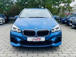 Estorilblau ii Gebraucht 2020 BMW 225 Active Tourer M Sport Van / Kleinbus | 19.900 € (Fairer Preis)