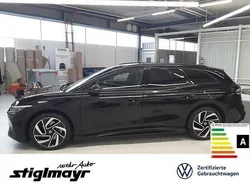 Grenadillschwarz metallic Gebraucht 2025 VW ID.7 Limousine | 57.440 € (Teuer)