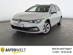 Oryxweiß perlmutteffekt Gebraucht 2021 VW Golf VIII Style Limousine | 23.460 € (Guter Preis)