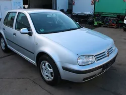 Silber Gebraucht 2001 VW Golf IV Edition Limousine | 1.900 € (Guter Preis)