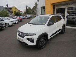 Weiß Gebraucht 2023 Dacia Spring Kleinwagen | 15.490 € (Etwas zu teuer)