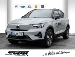 Grau Gebraucht 2024 Volvo XC40 SUV | 48.980 € (Teuer)